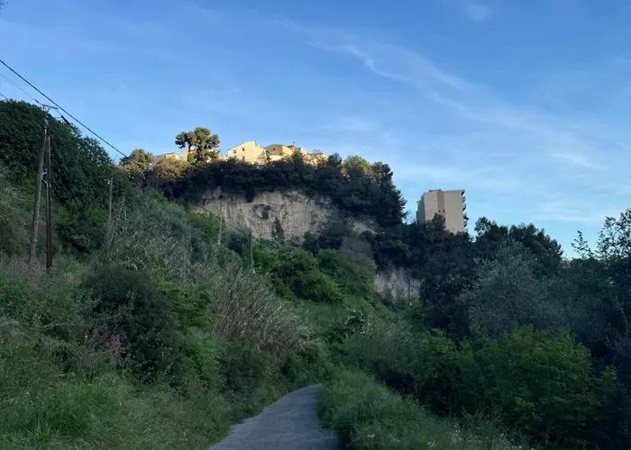 Apartman Jardin 10mn Centre Nizza